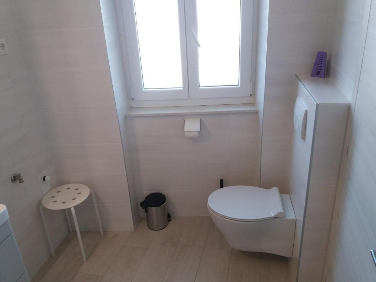 Modern Apartment In The Old Part Of Town Rijeka Exterior foto